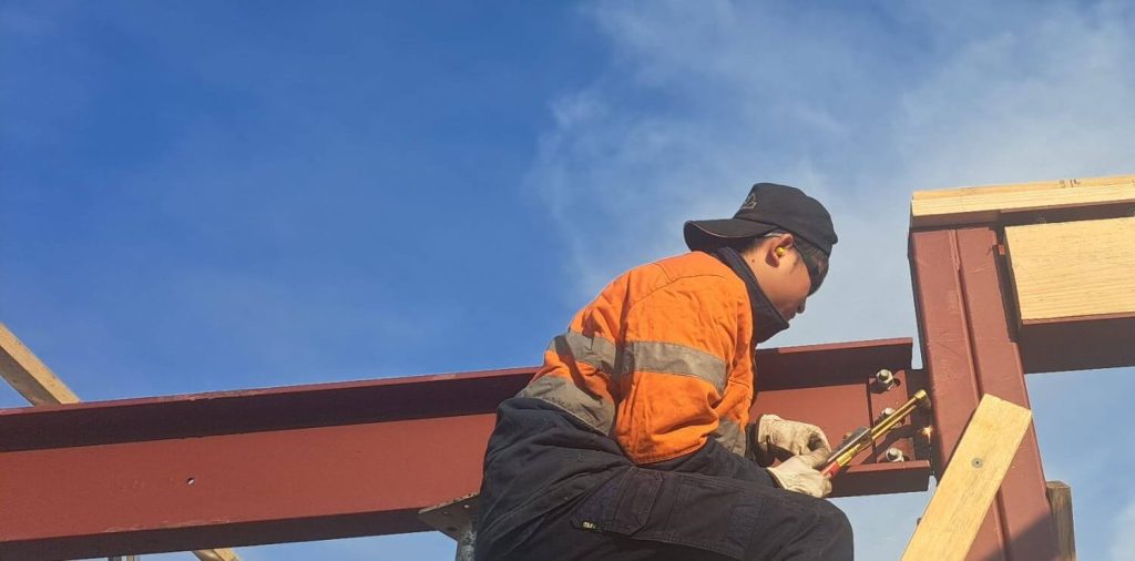 Structural steel installation for the Waterdale project by Heidelberg Lintels